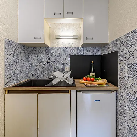 Le Beniguet By Interhome